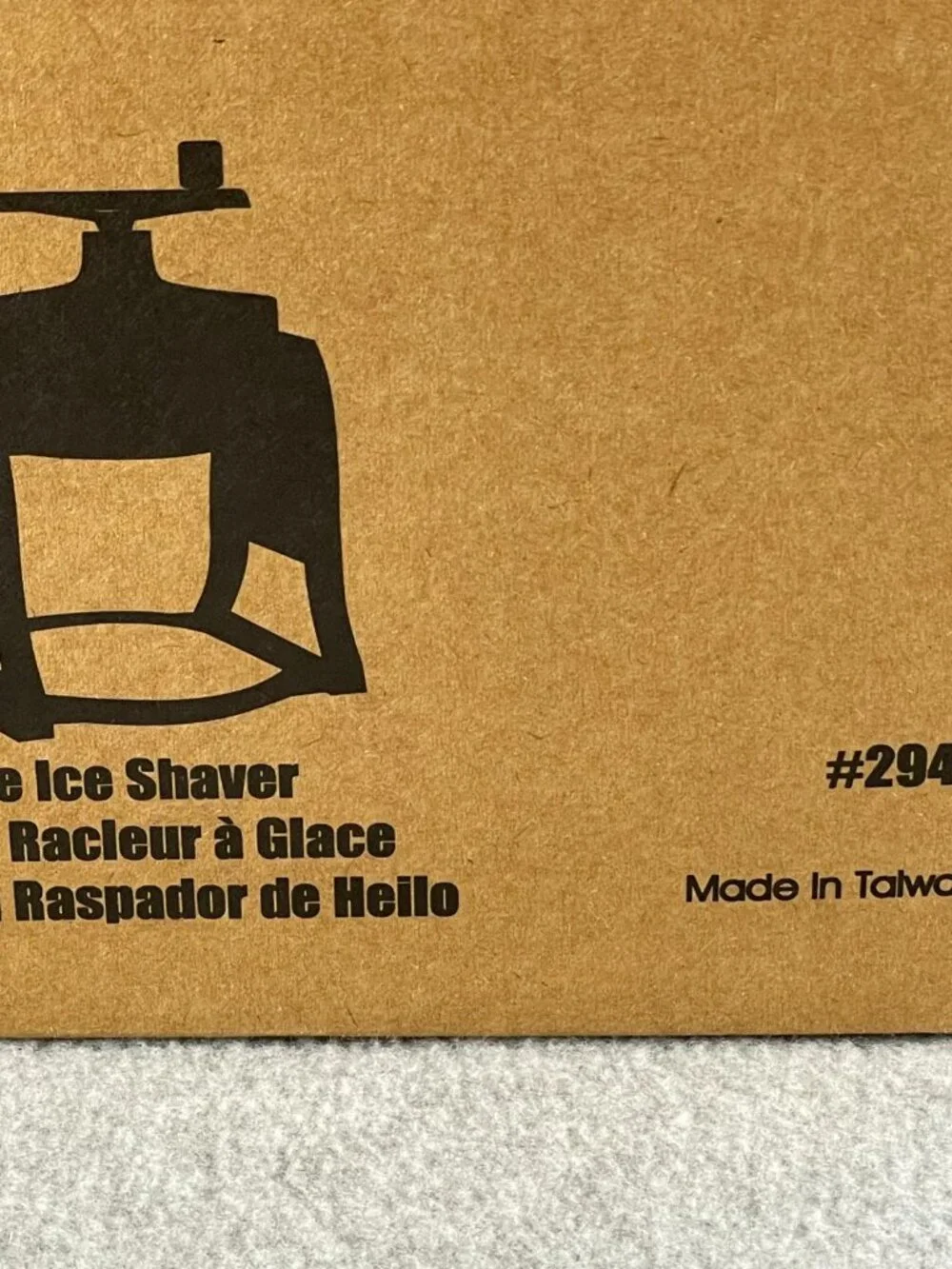 Pampered Chef Ice Shaver 2945 in Original box 2 Cups Lids Kitchen Gadgets Tools